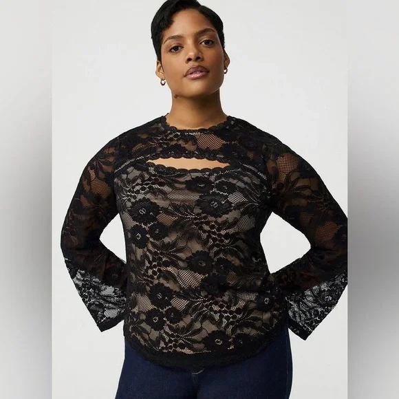 NWT torrid Black Floral Lace Long Sleeve Cutout Blouse - Picture 1 of 9